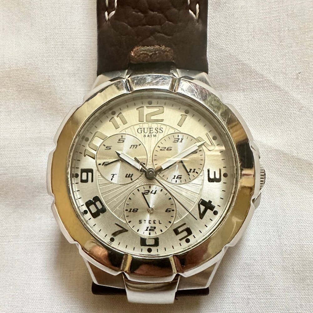 Guess Steel 190199G1 Men's Wrist Watch Brown Leather Band, New Battery, Quartz